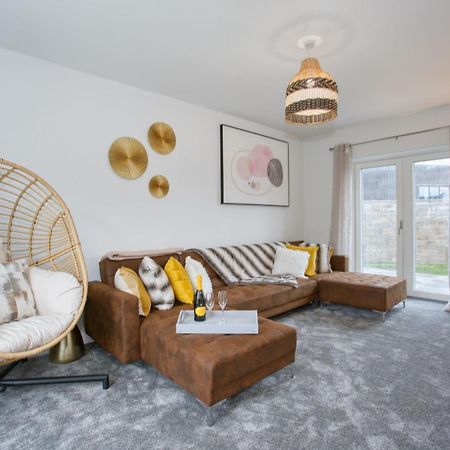Вилла Harveys Yard - Luxury Retreat Хейл Экстерьер фото