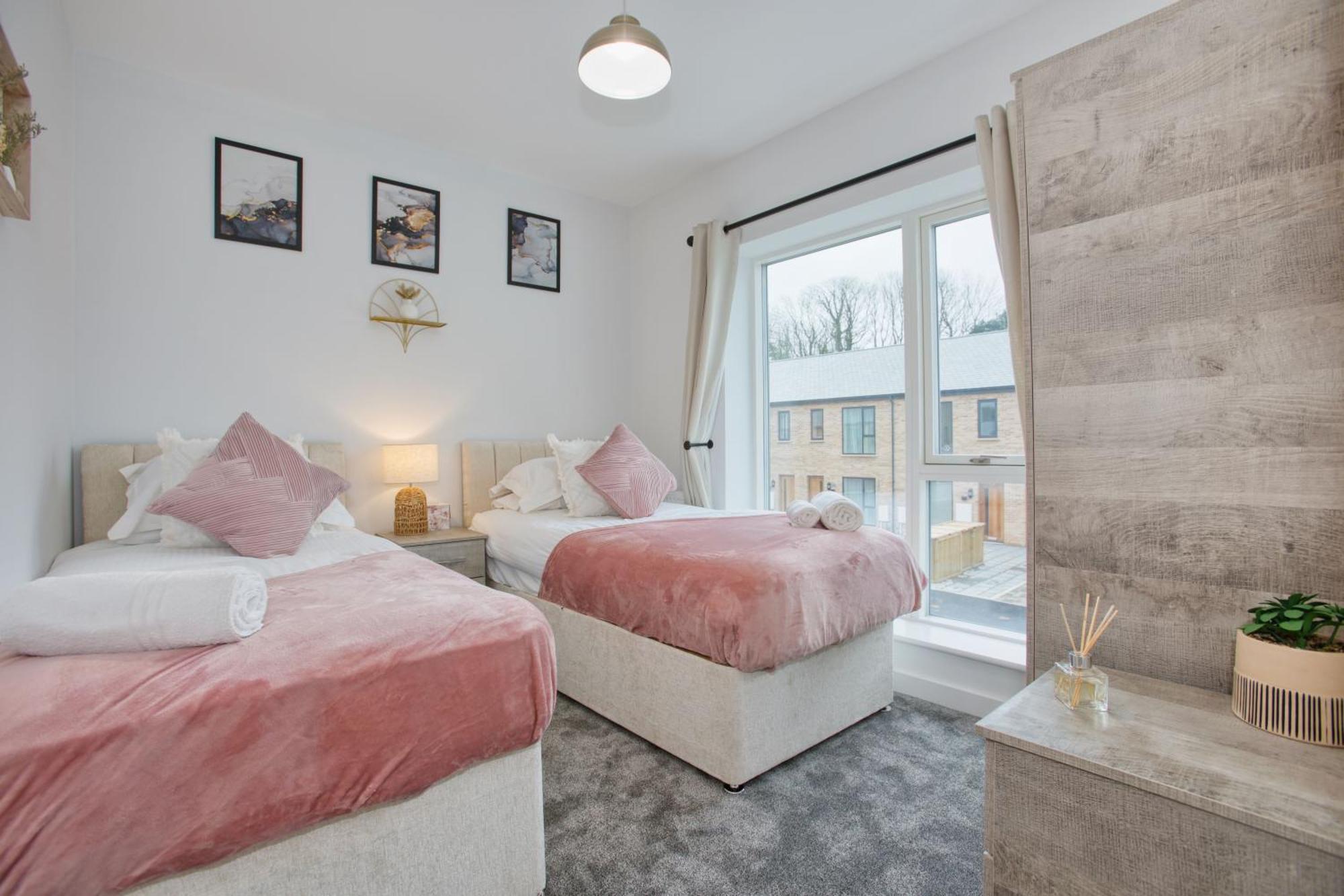 Вилла Harveys Yard - Luxury Retreat Хейл Экстерьер фото